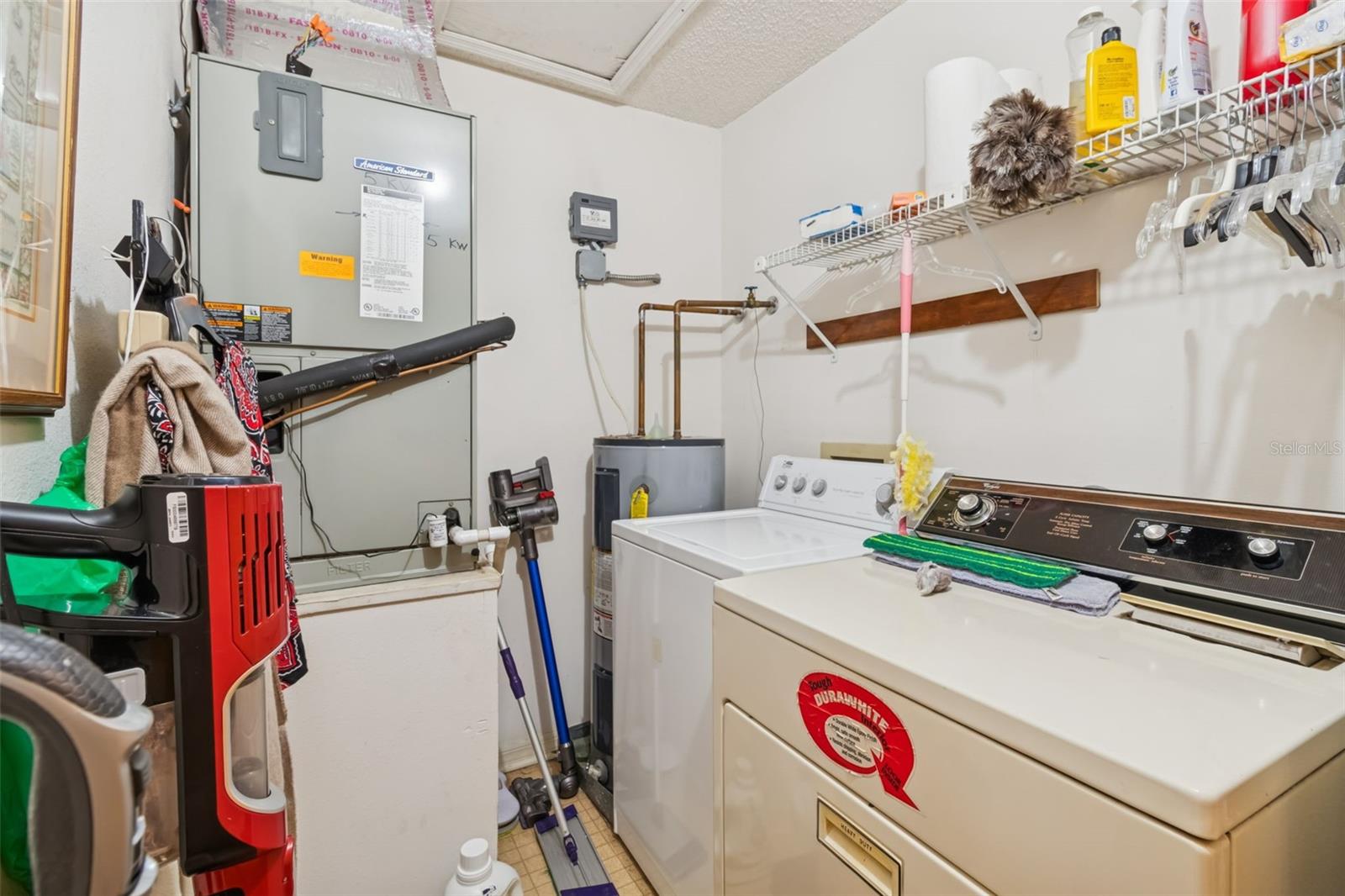 Image 31 of 46 For 3108 Valley Oaks Drive 501