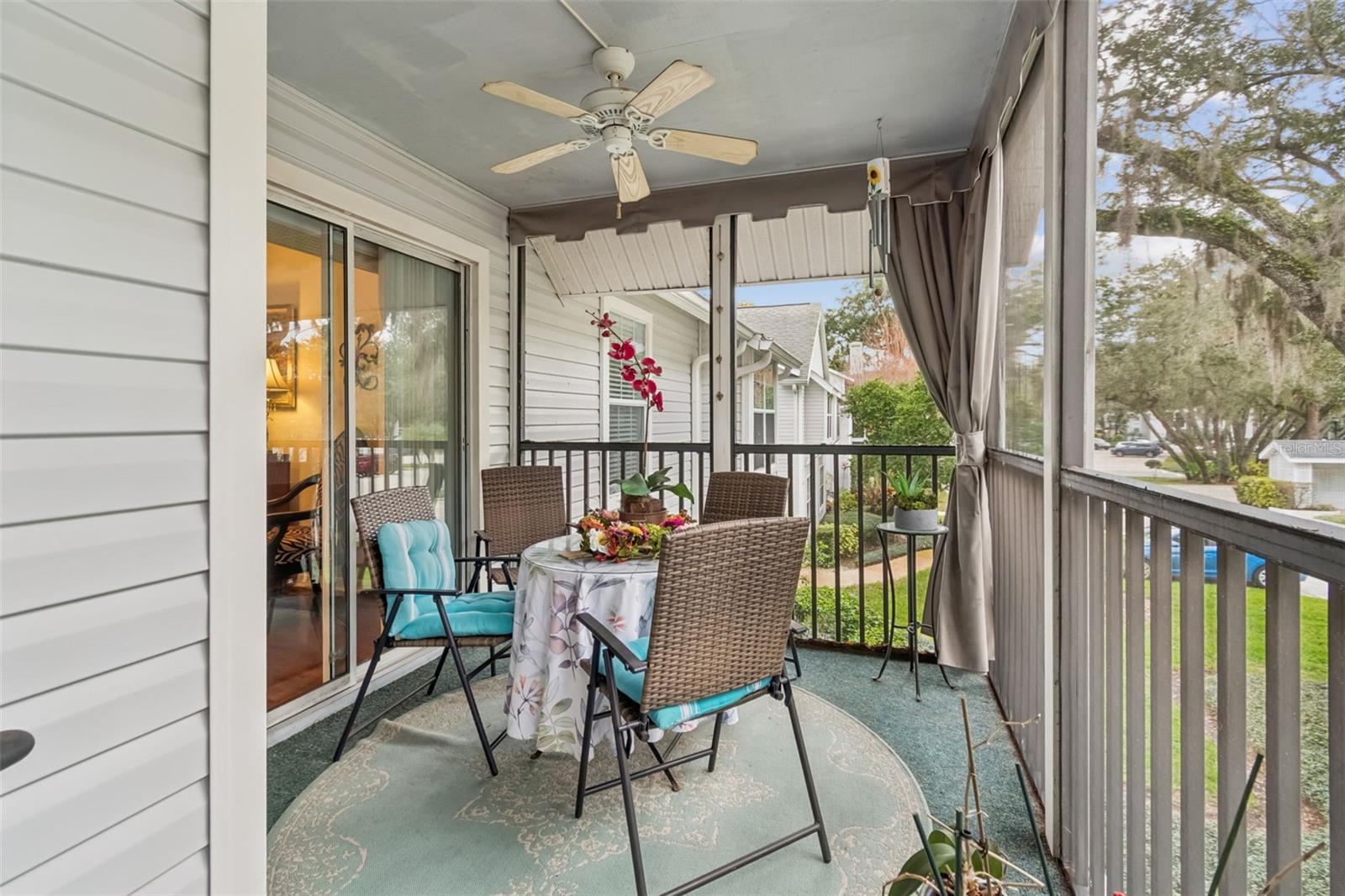 Image 33 of 46 For 3108 Valley Oaks Drive 501