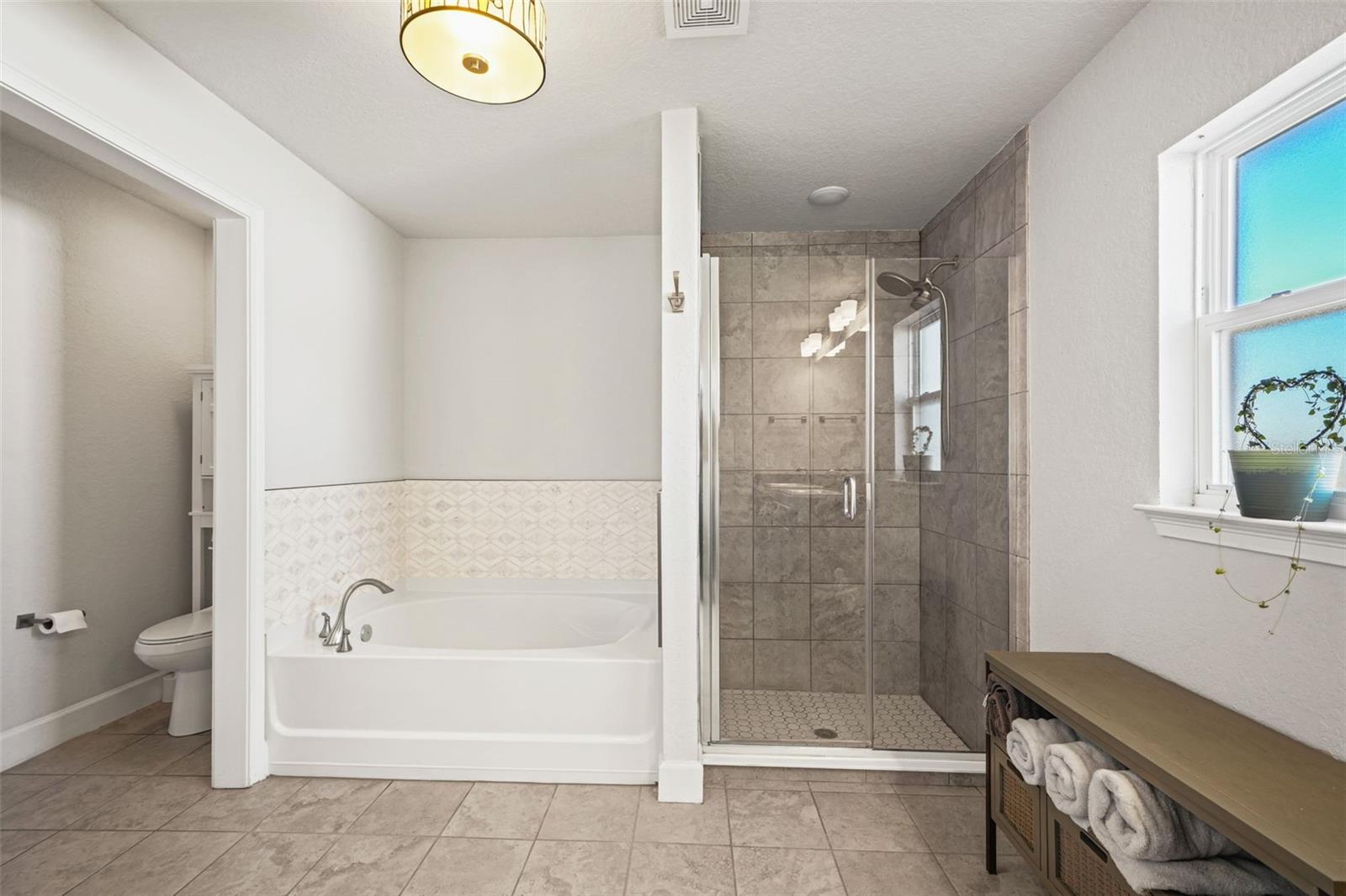 Image 25 of 48 For 12444 Sunset Woods Drive