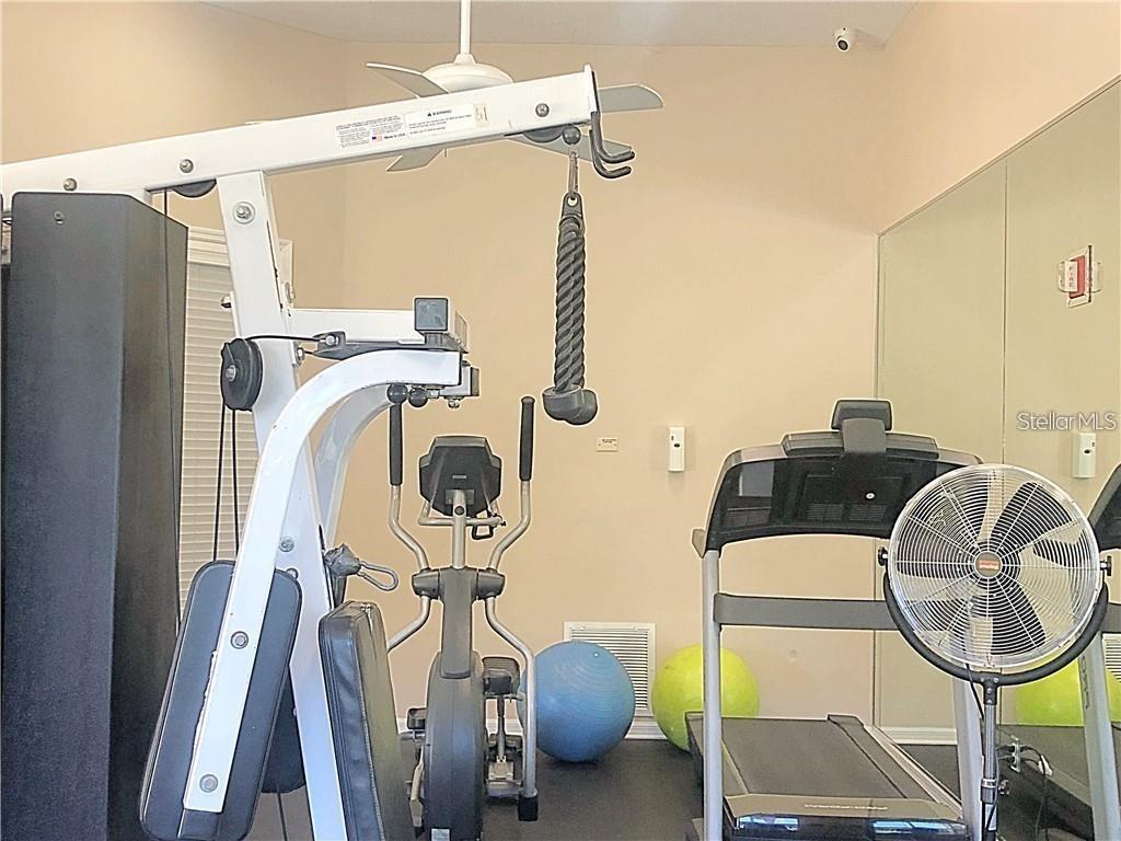 Image 9 of 37 For 10764 70th Avenue 3207