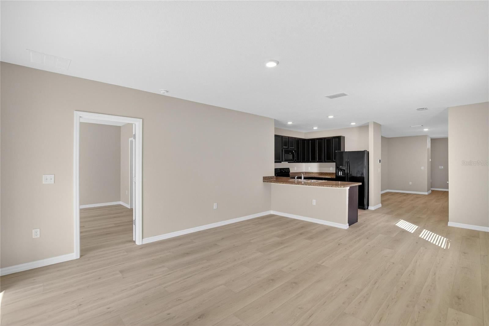 Image 17 of 70 For 10019 Merry Fawn Court