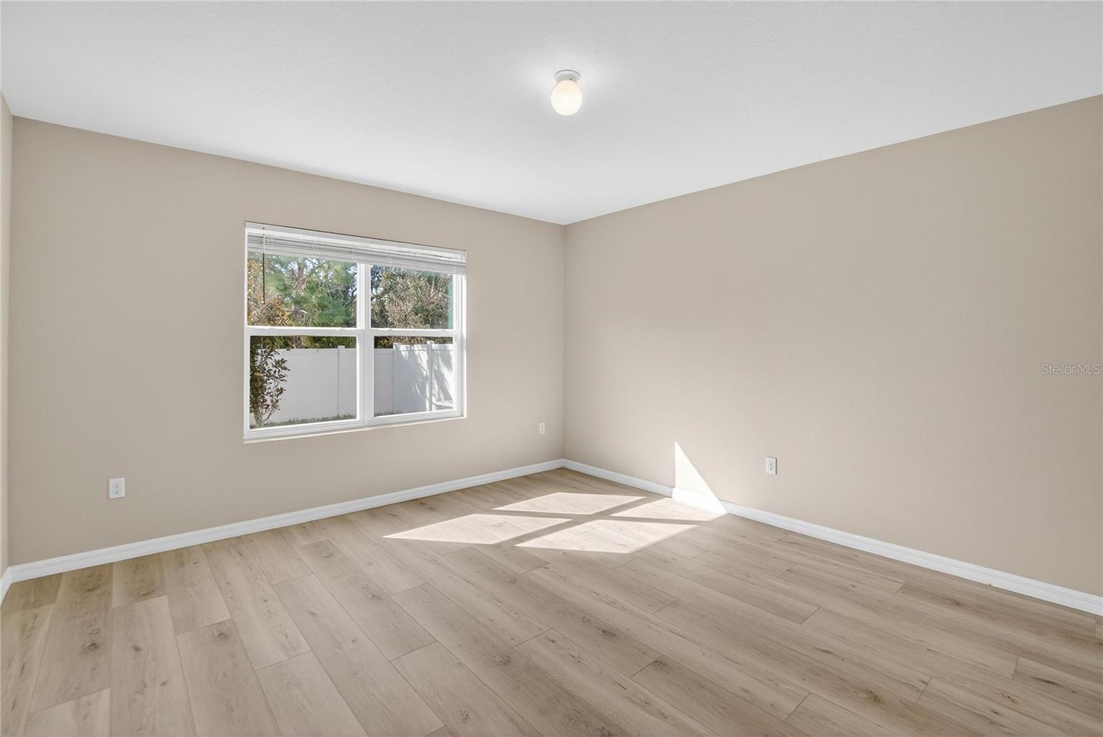 Image 32 of 70 For 10019 Merry Fawn Court