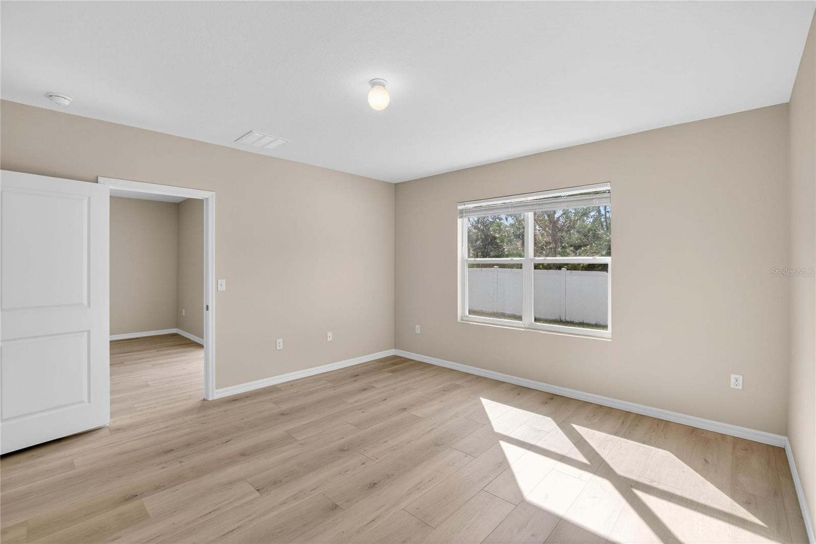 Image 33 of 70 For 10019 Merry Fawn Court