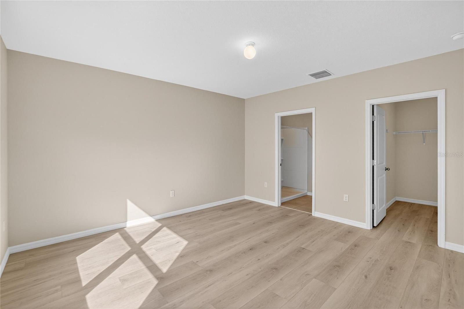 Image 35 of 70 For 10019 Merry Fawn Court