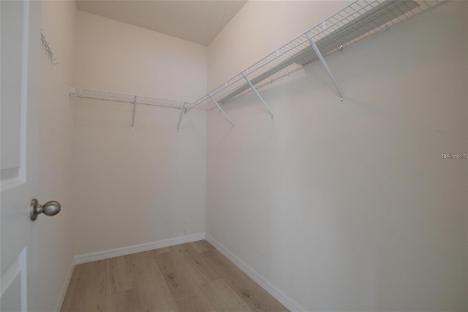 Image 36 of 70 For 10019 Merry Fawn Court