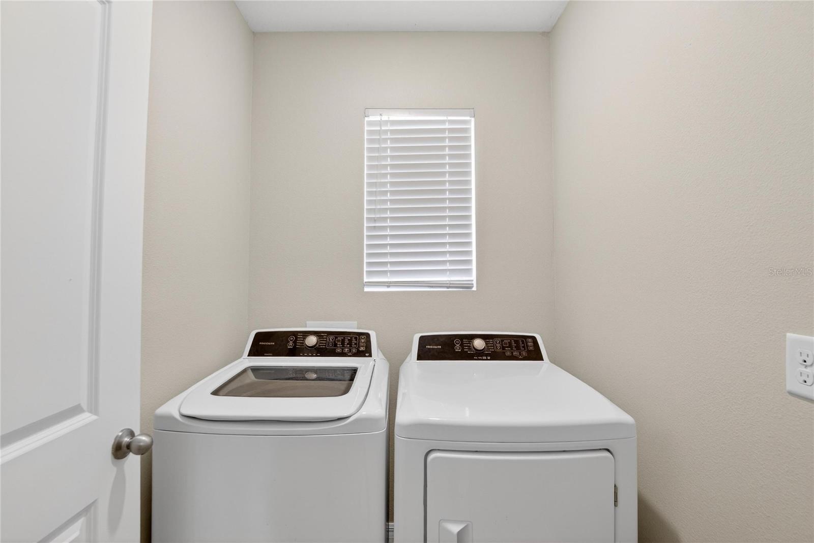 Image 6 of 70 For 10019 Merry Fawn Court