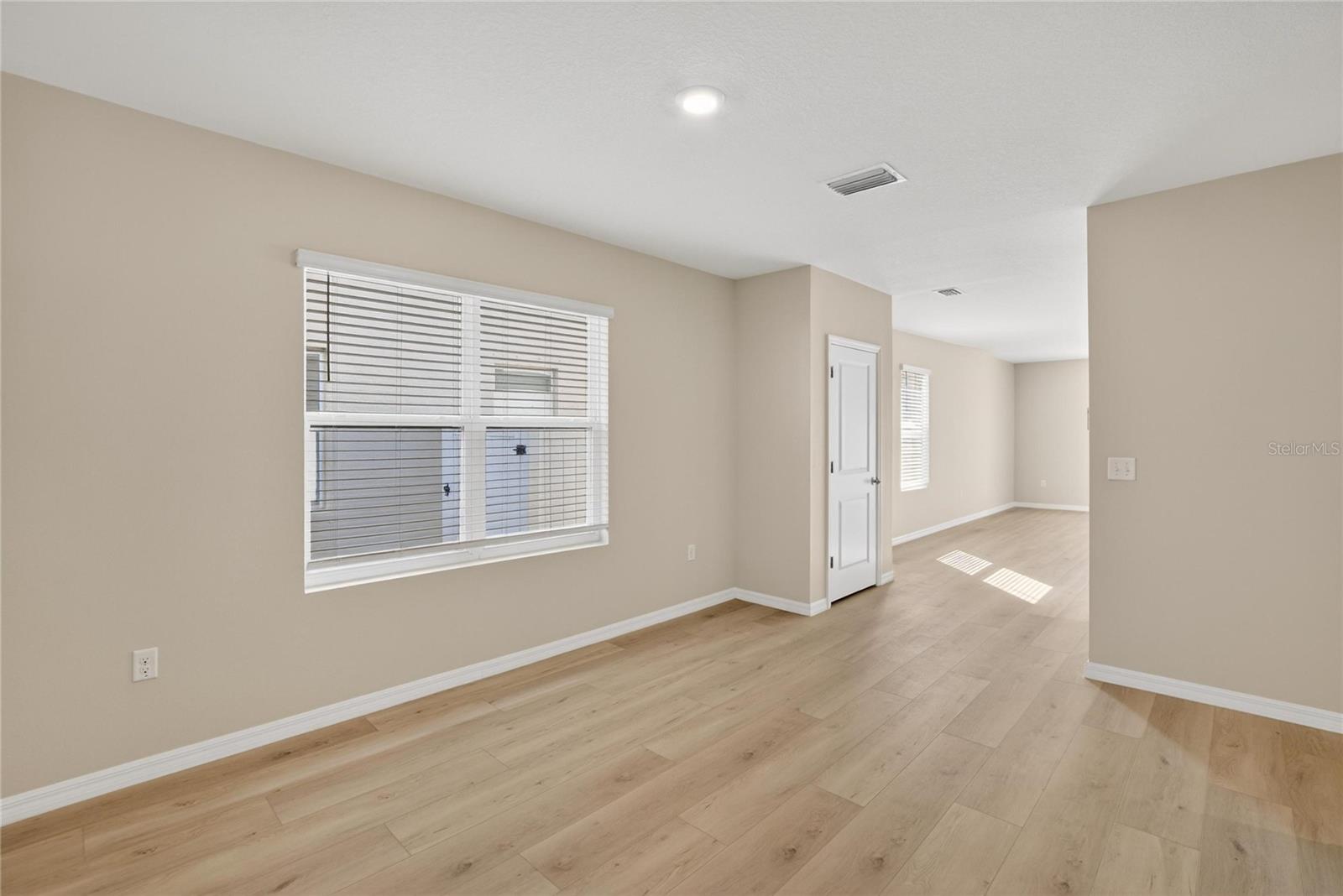 Image 8 of 70 For 10019 Merry Fawn Court