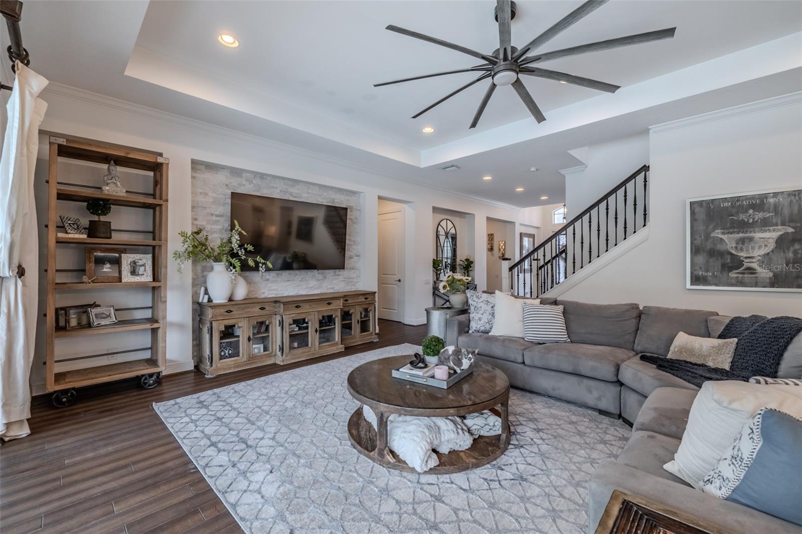 Image 15 of 41 For 15220 Fishhawk Preserve Drive