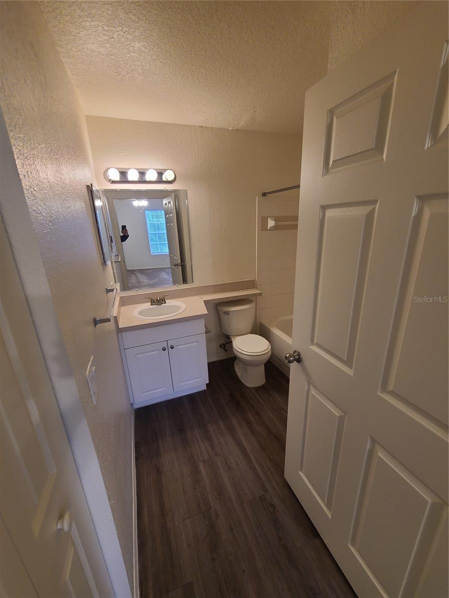 Image 20 of 48 For 36232 Misty Oaks Drive 103