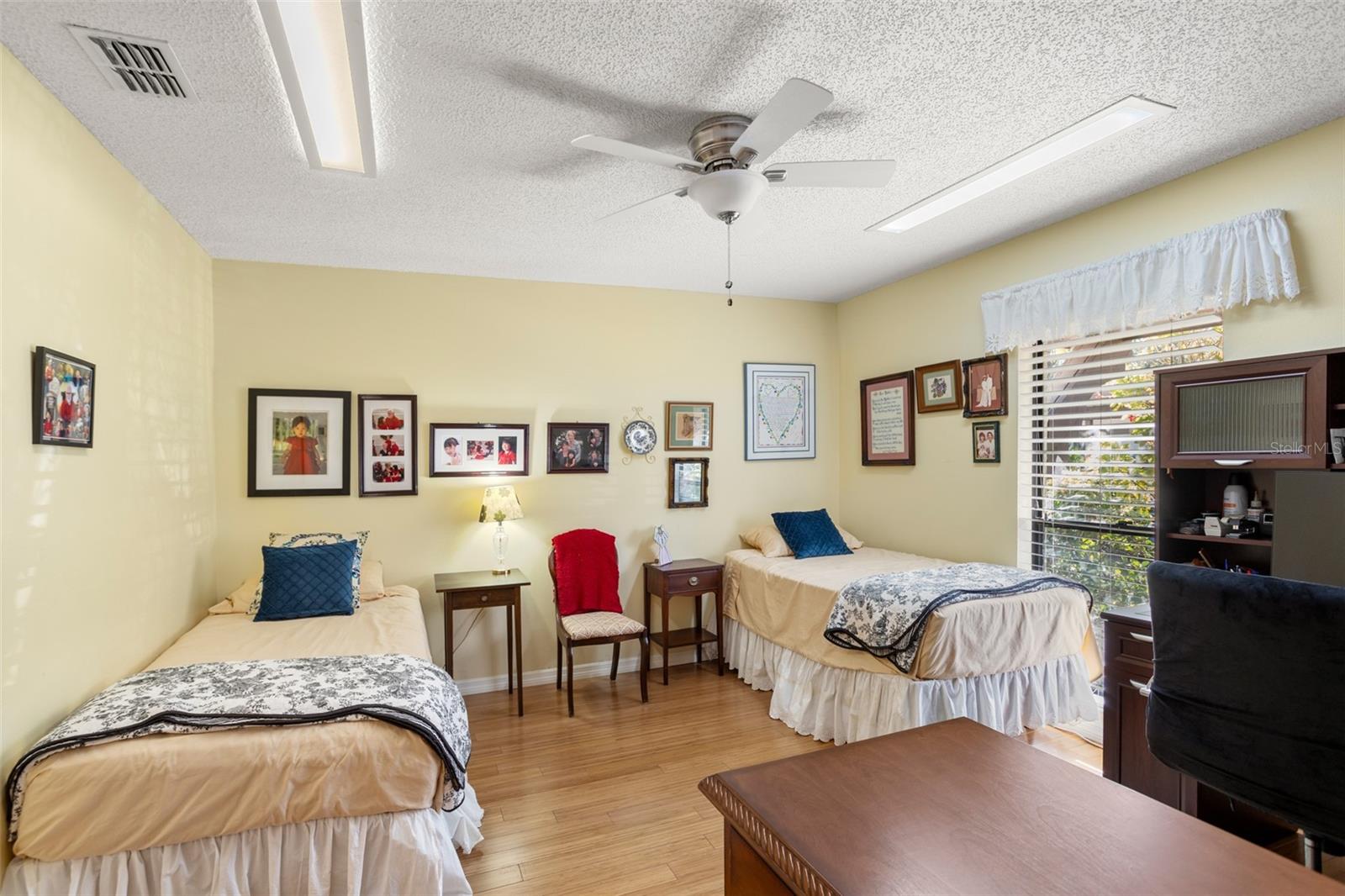 Image 23 of 62 For 3505 Tarpon Woods Boulevard I-406