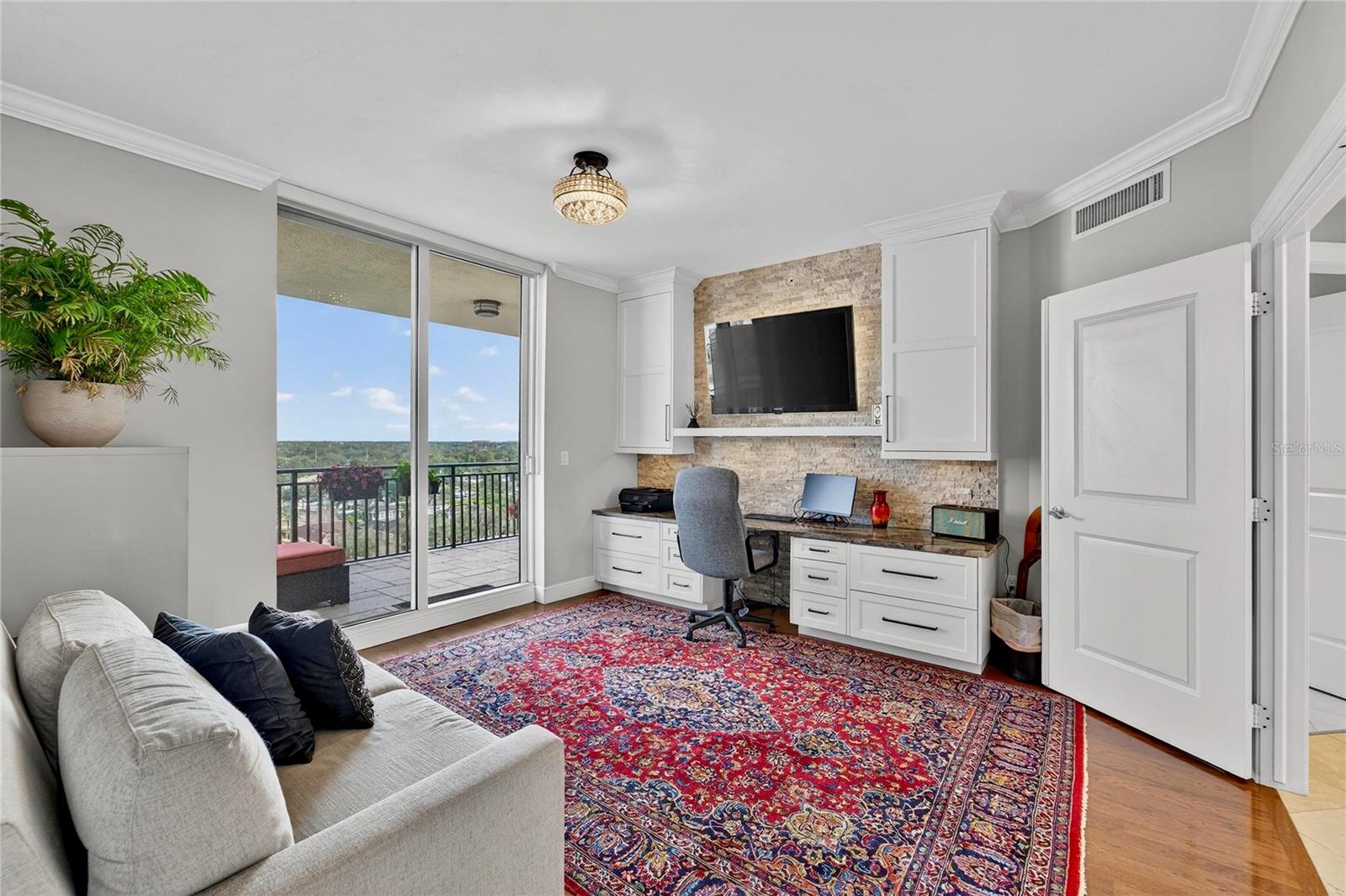 Image 27 of 58 For 5823 Bowen Daniel Drive 906