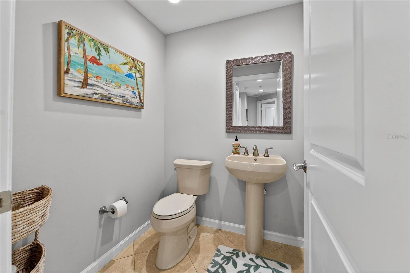 Image 32 of 58 For 5823 Bowen Daniel Drive 906