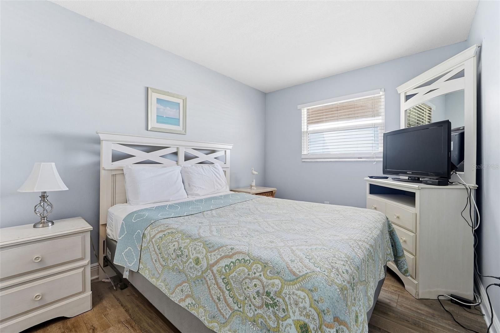 Image 15 of 28 For 17140 Gulf Boulevard 611