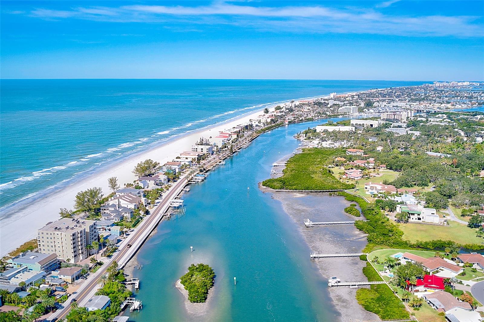 Image 44 of 45 For 20001 Gulf Boulevard 301