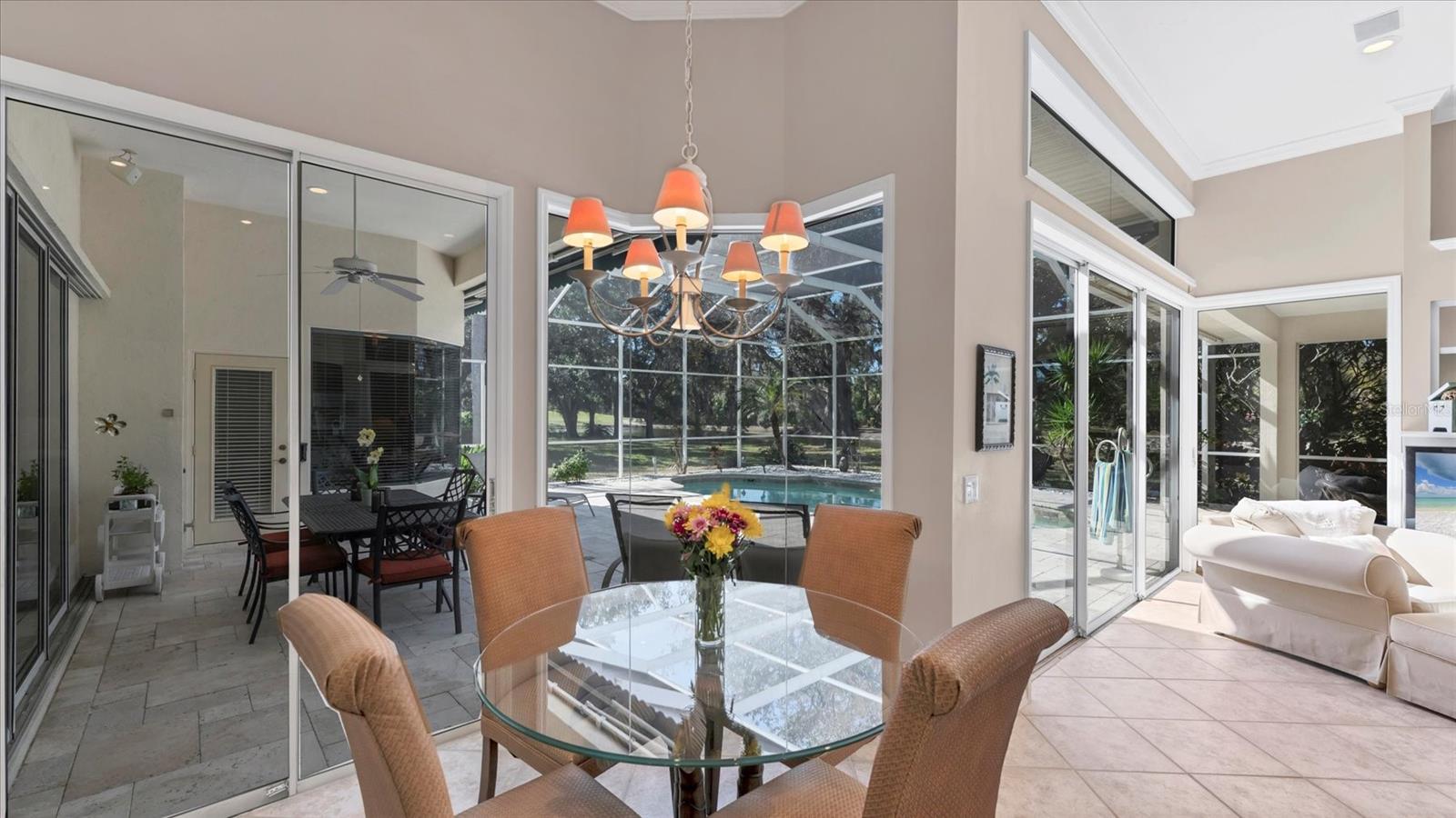 Image 15 of 56 For 6308 Thorndon Circle