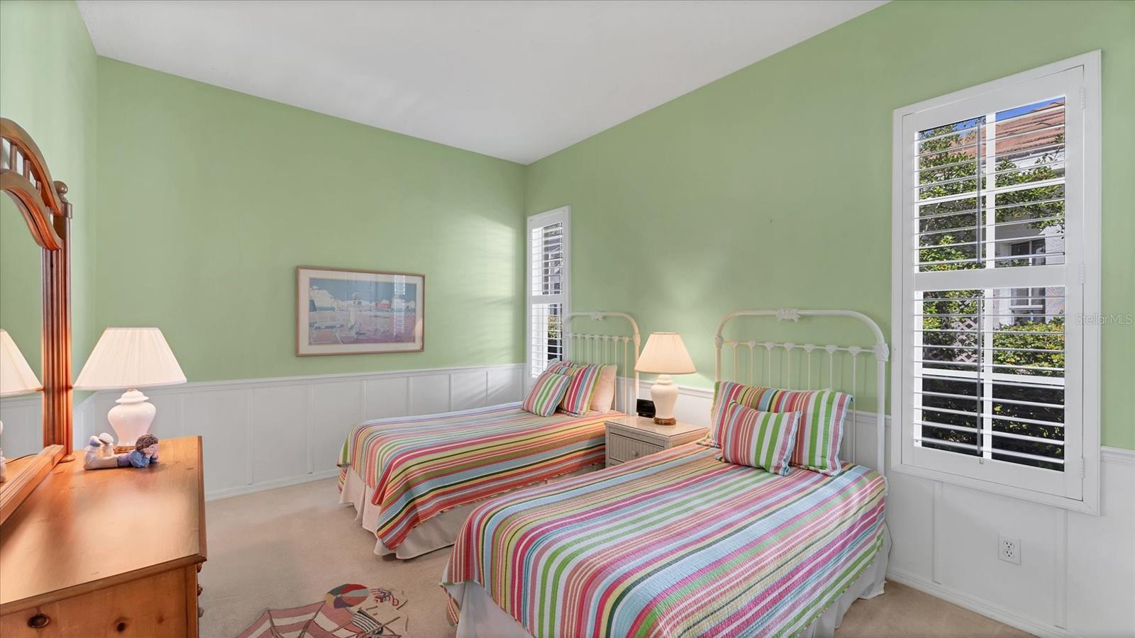 Image 27 of 56 For 6308 Thorndon Circle