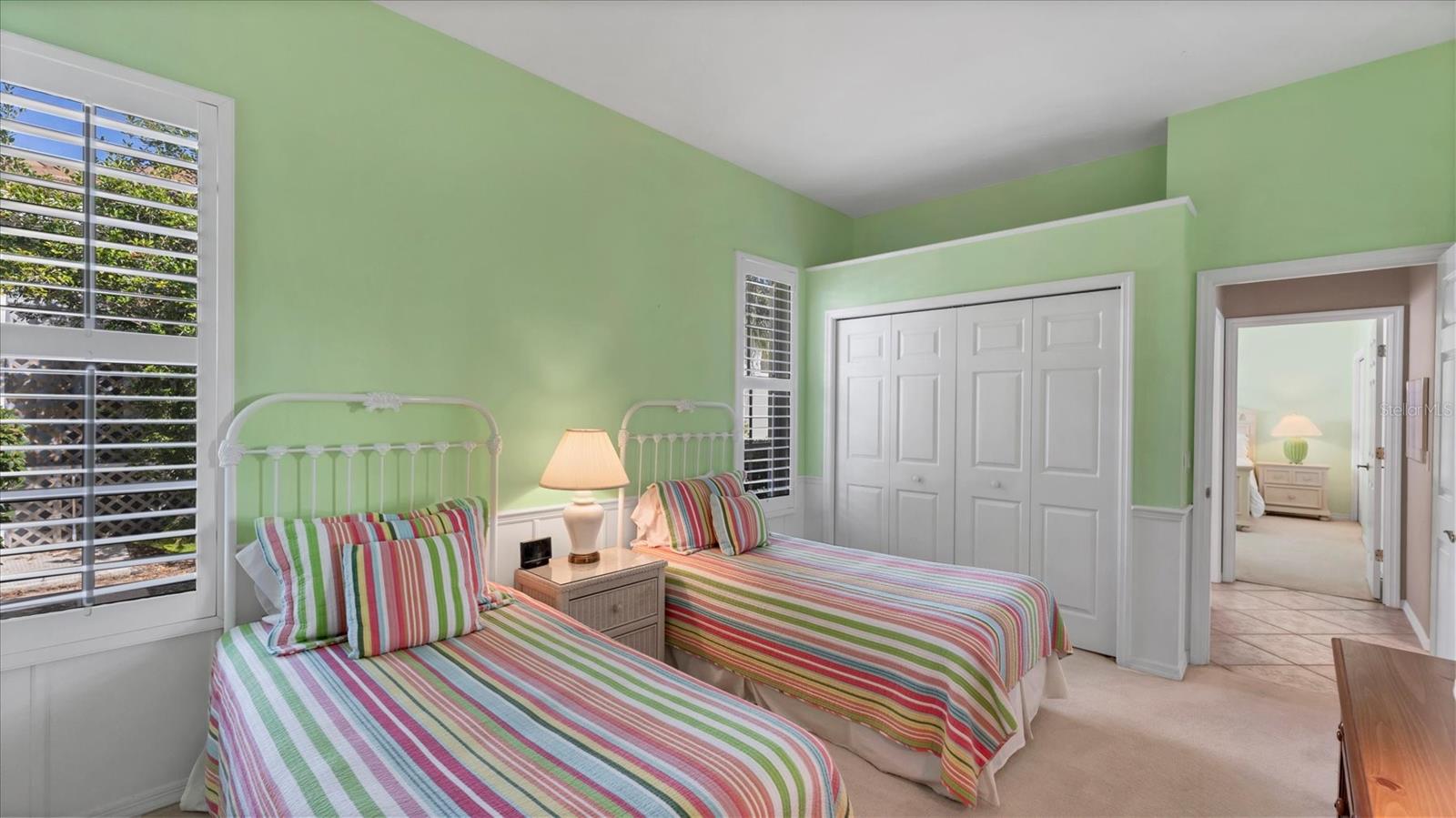 Image 28 of 56 For 6308 Thorndon Circle