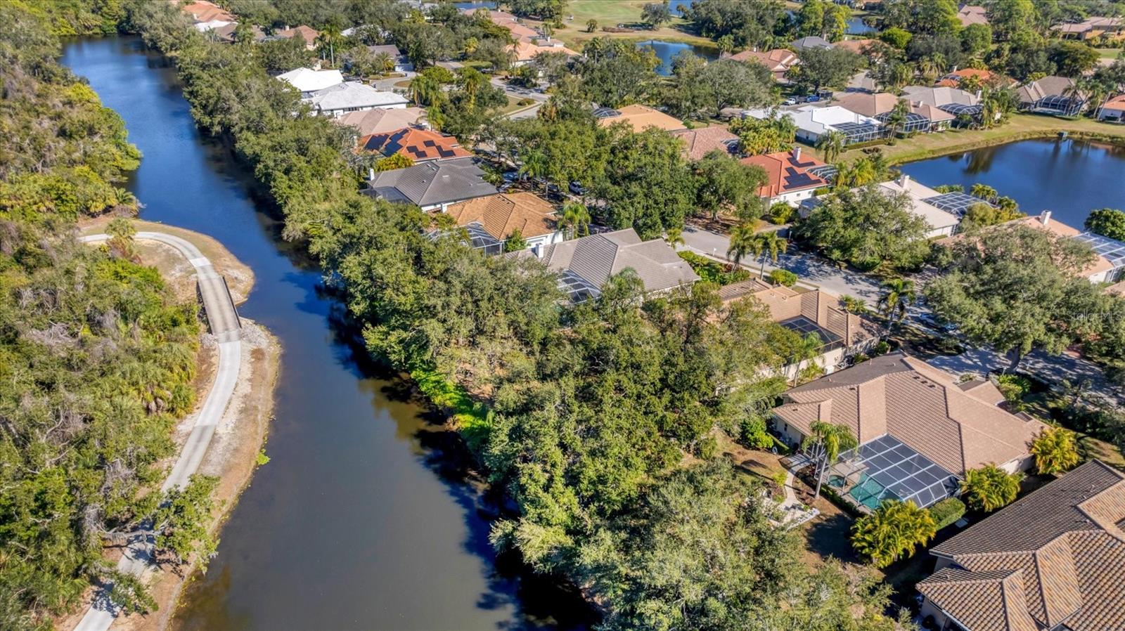 Image 42 of 56 For 6308 Thorndon Circle