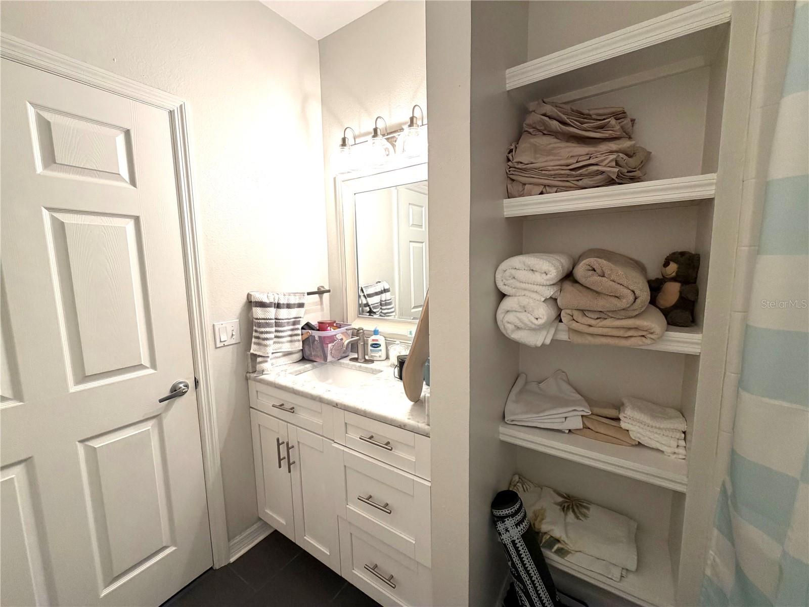 Image 19 of 24 For 800 Dakota Avenue 308