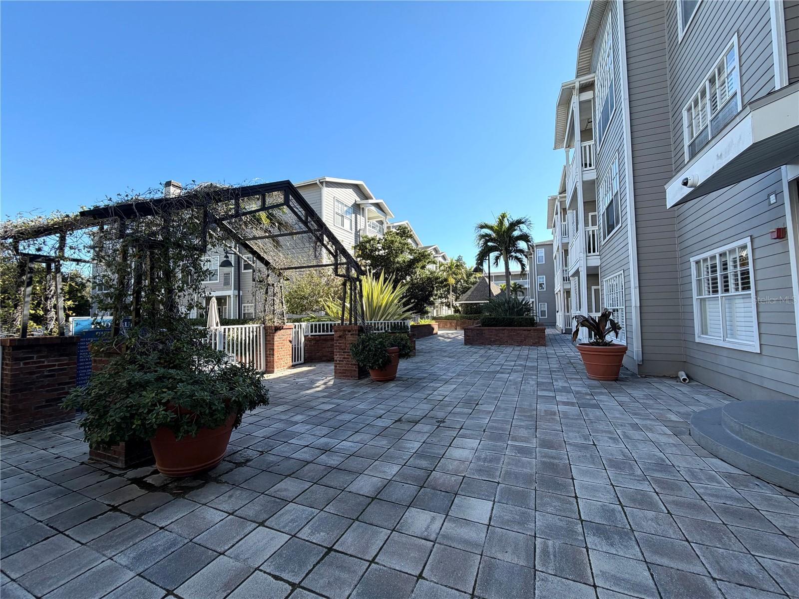 Image 23 of 24 For 800 Dakota Avenue 308