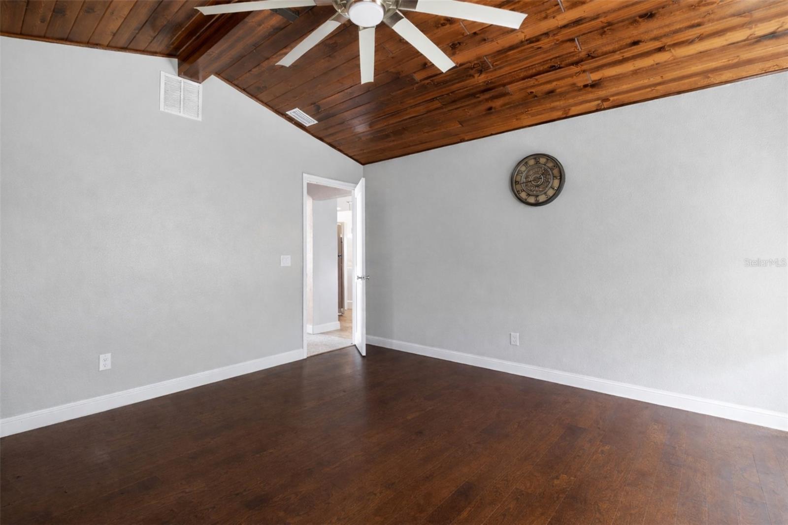 Image 13 of 20 For 6732 109th Lane