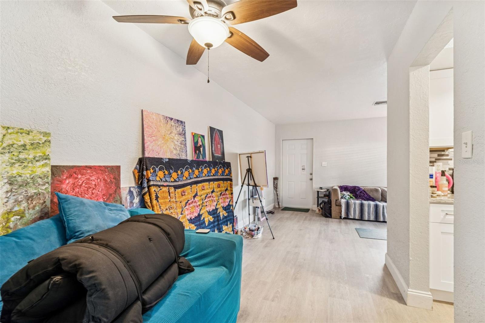 Image 13 of 38 For 610 16th Avenue S