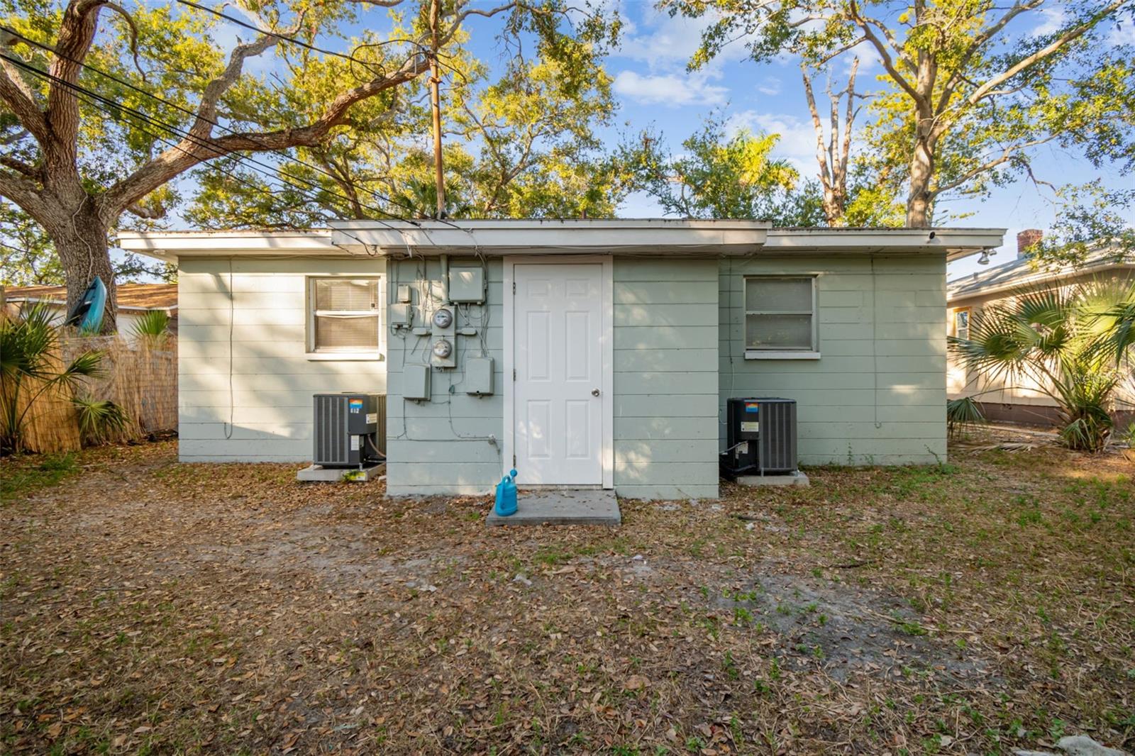 Image 24 of 38 For 610 16th Avenue S