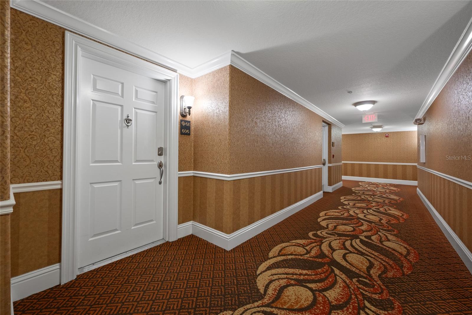 Image 33 of 98 For 700 Osceola Avenue 606