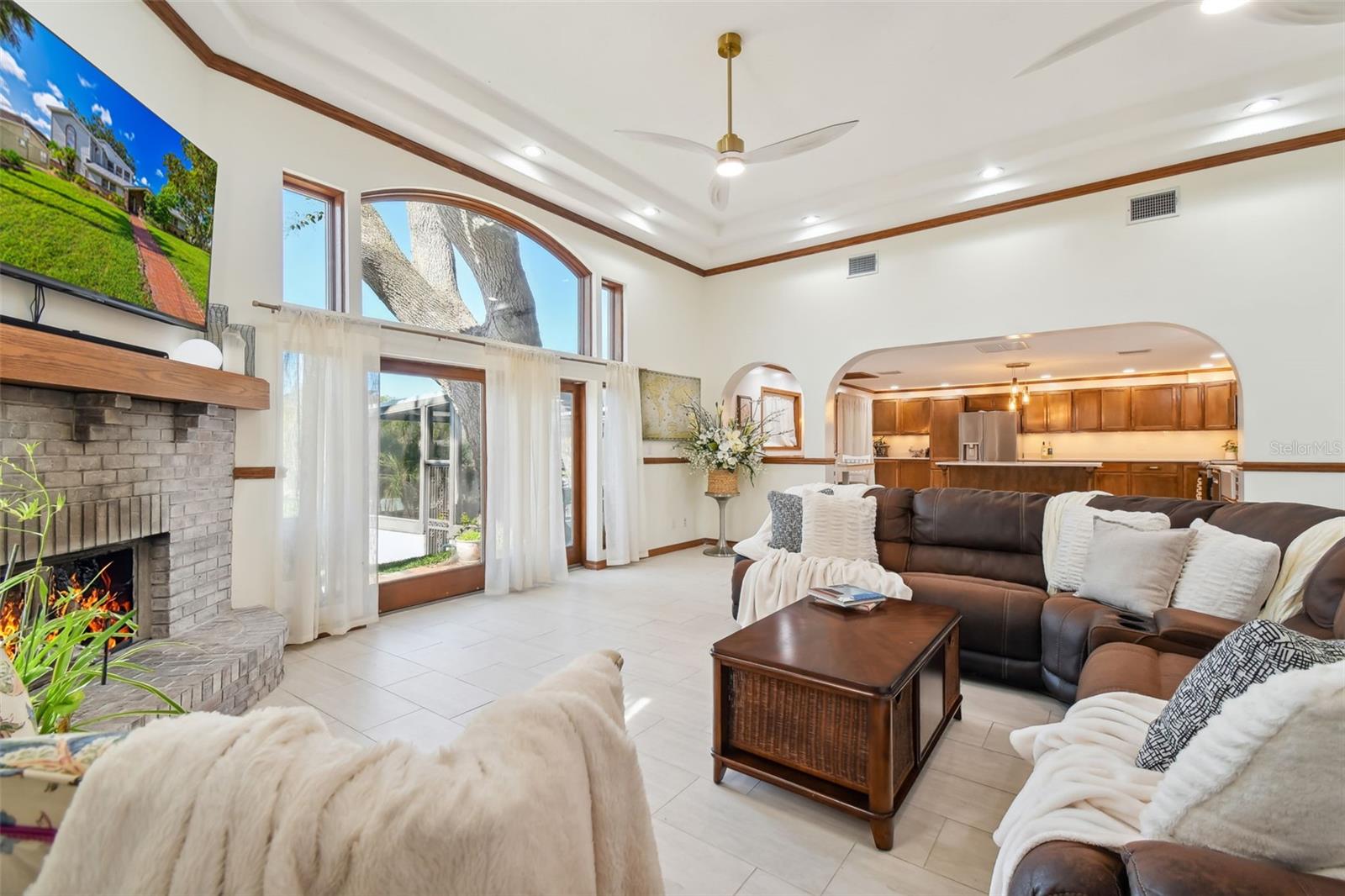 Image 15 of 86 For 6128 Oak Ridge Avenue