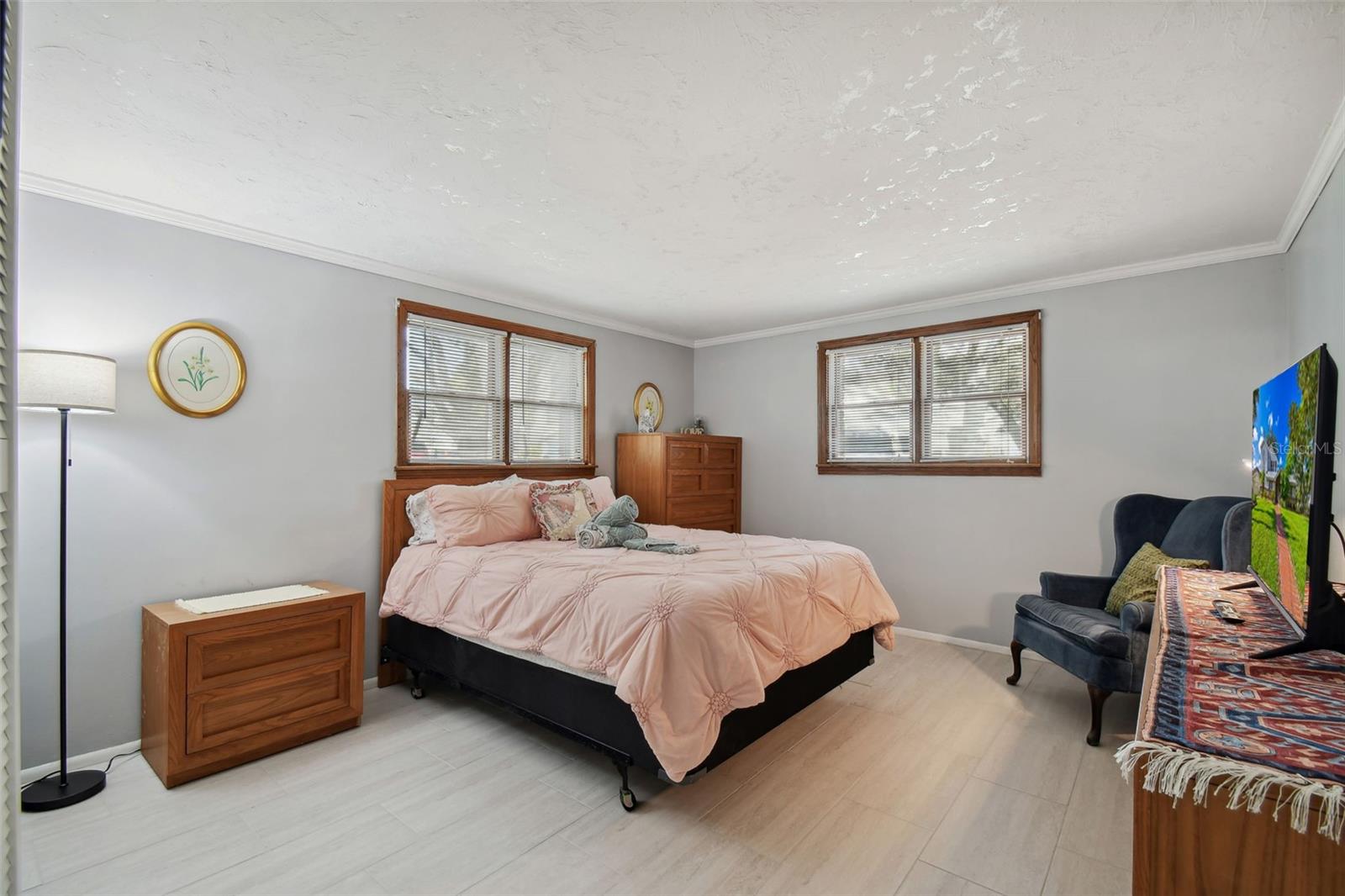 Image 46 of 86 For 6128 Oak Ridge Avenue