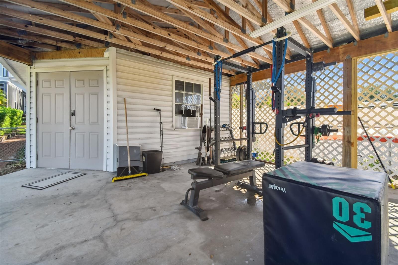 Image 51 of 86 For 6128 Oak Ridge Avenue