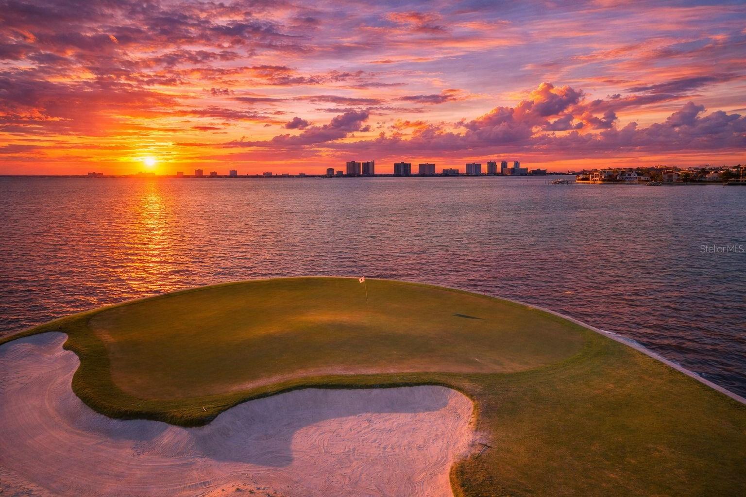 Image 25 of 30 For 220 Belleview Boulevard 804