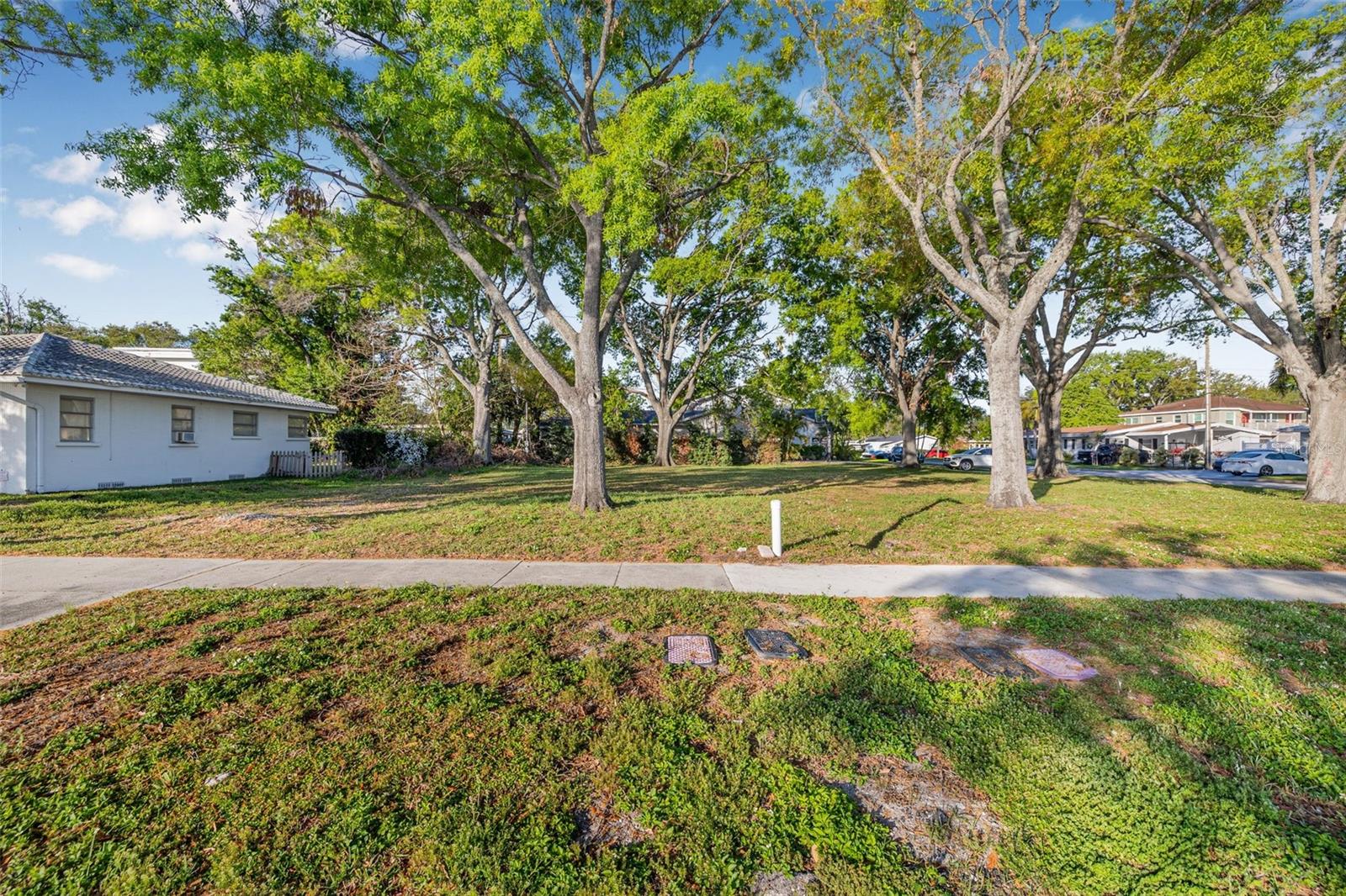 Details for 604 Channel Drive, TAMPA, FL 33606