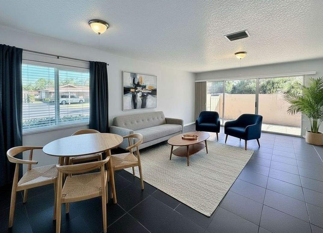 Image 12 of 34 For 2284 Oak Neck Road F