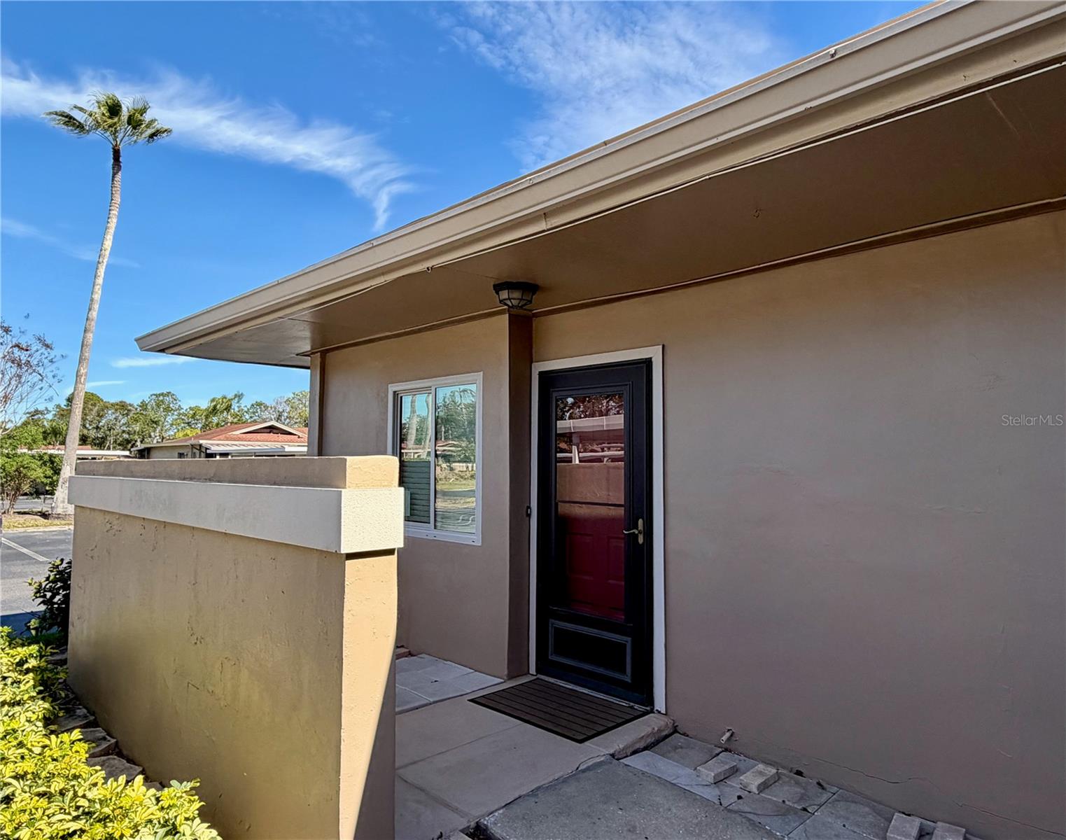 Image 2 of 34 For 2284 Oak Neck Road F