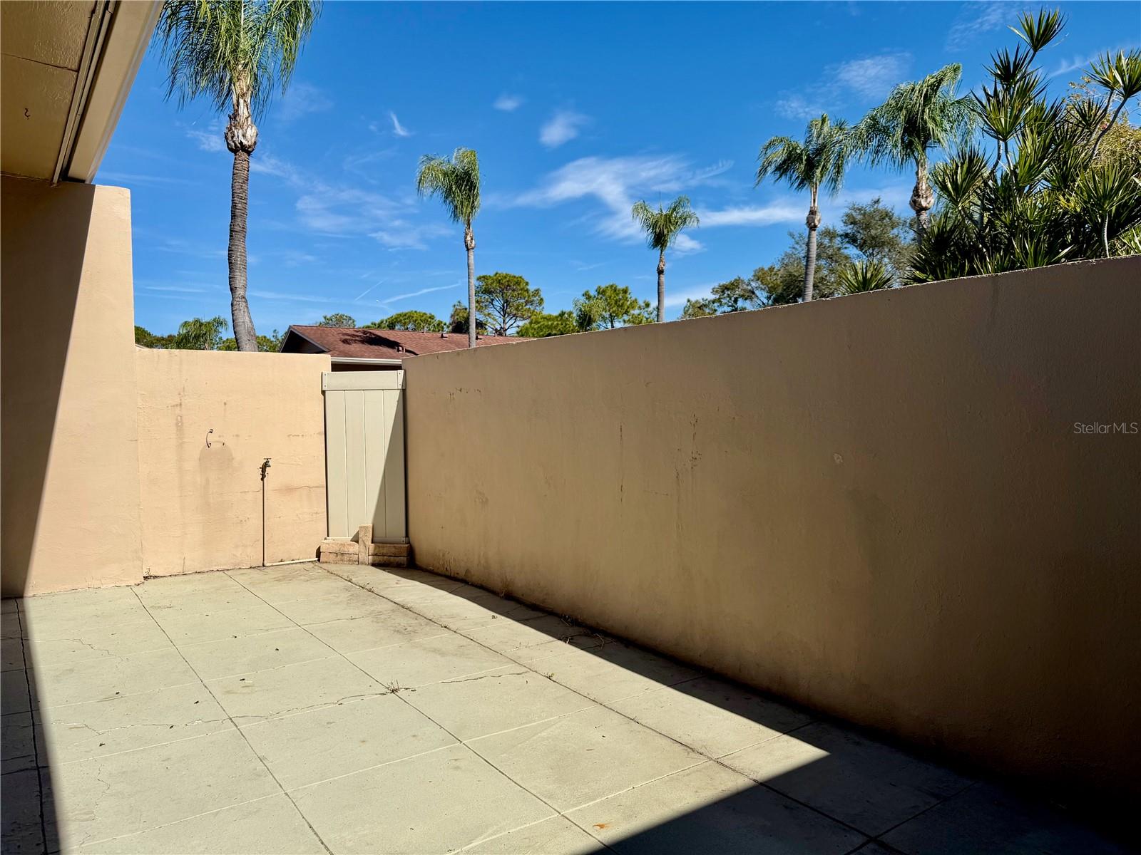 Image 5 of 34 For 2284 Oak Neck Road F