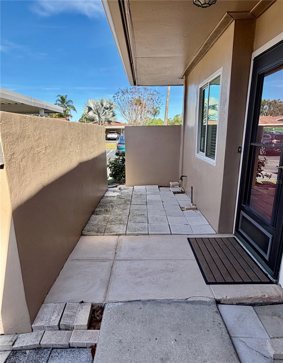 Image 7 of 34 For 2284 Oak Neck Road F