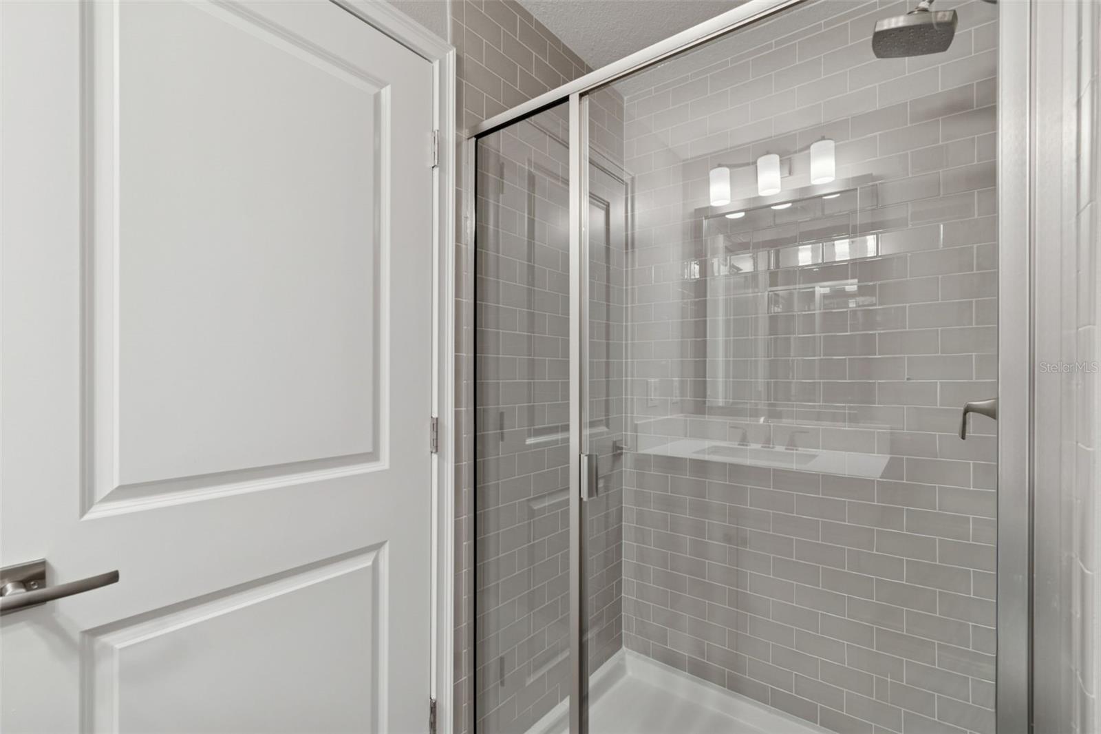 Image 11 of 61 For 4921 Paul Avenue 4