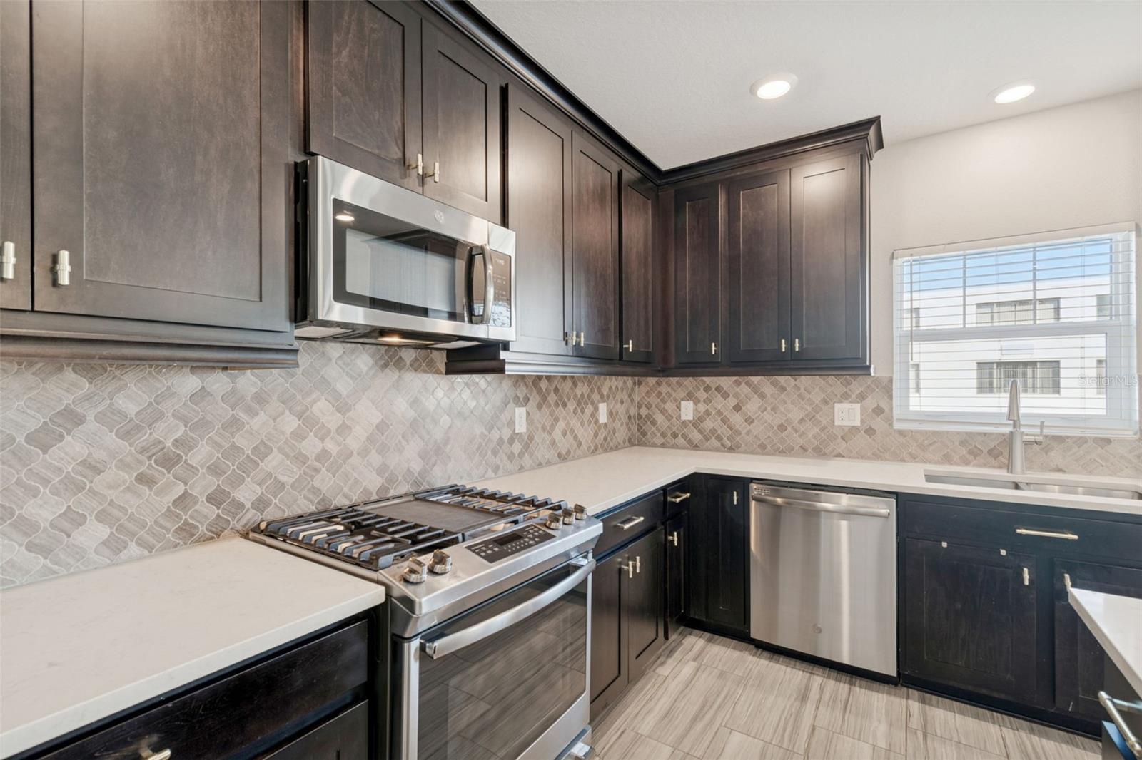 Image 27 of 61 For 4921 Paul Avenue 4