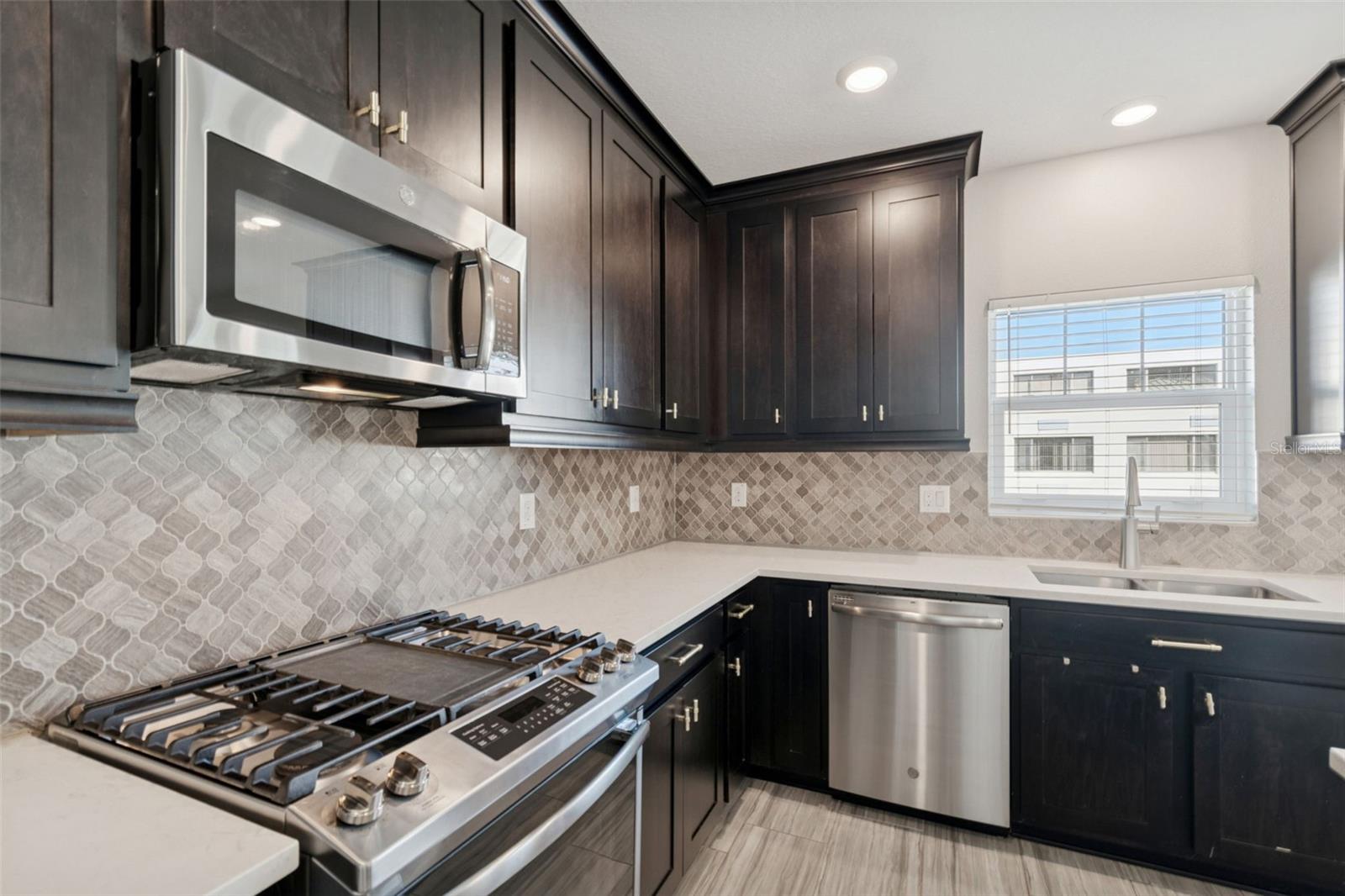 Image 29 of 61 For 4921 Paul Avenue 4