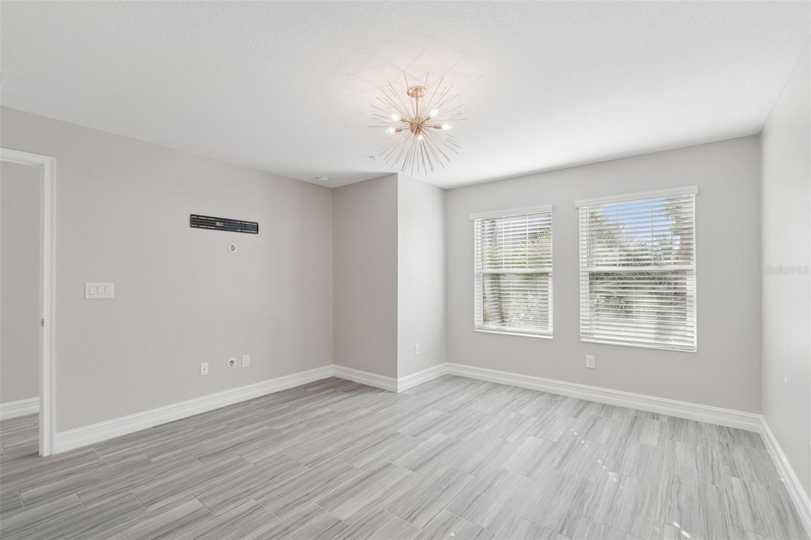 Image 8 of 61 For 4921 Paul Avenue 4