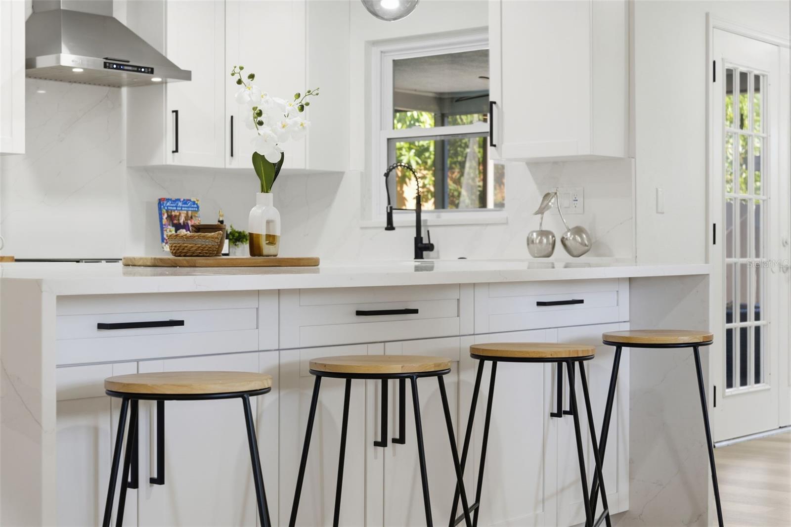 Image 10 of 38 For 4705 Cypress Tree Drive