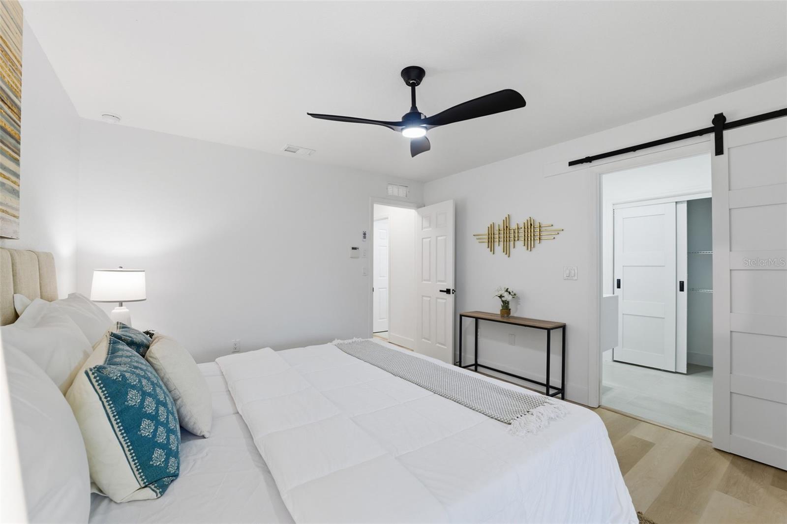 Image 20 of 38 For 4705 Cypress Tree Drive