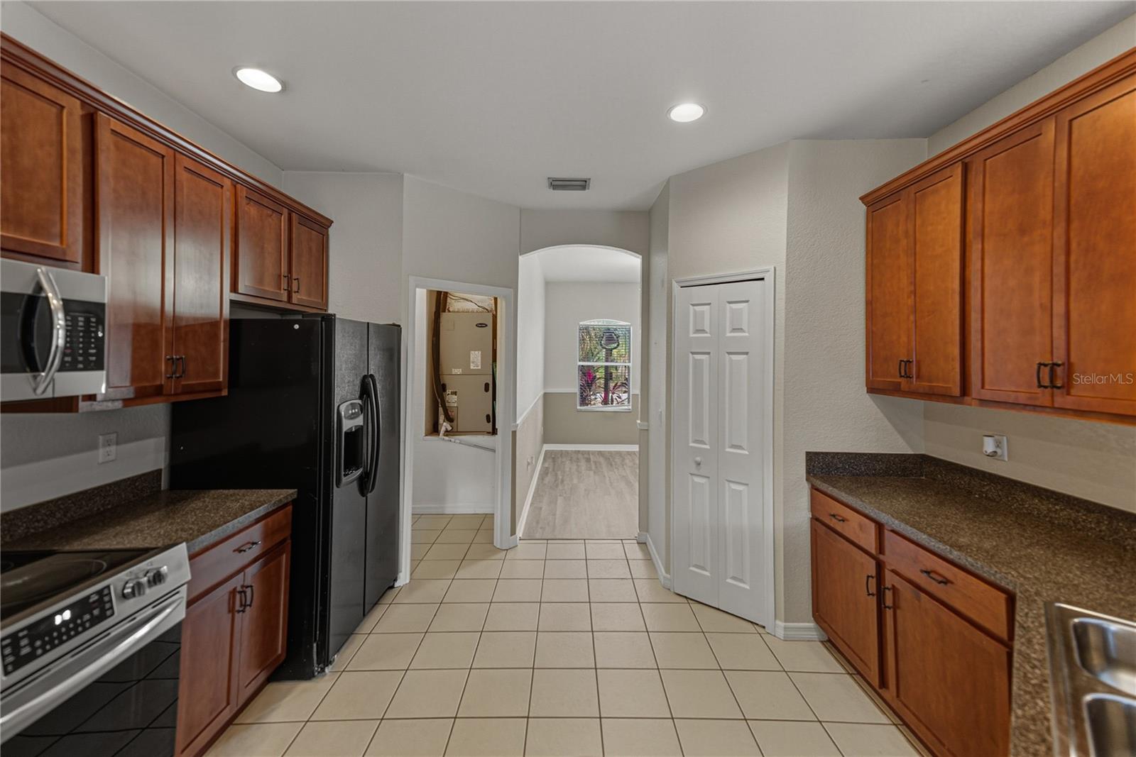 Image 12 of 53 For 1117 Allegheny Lane