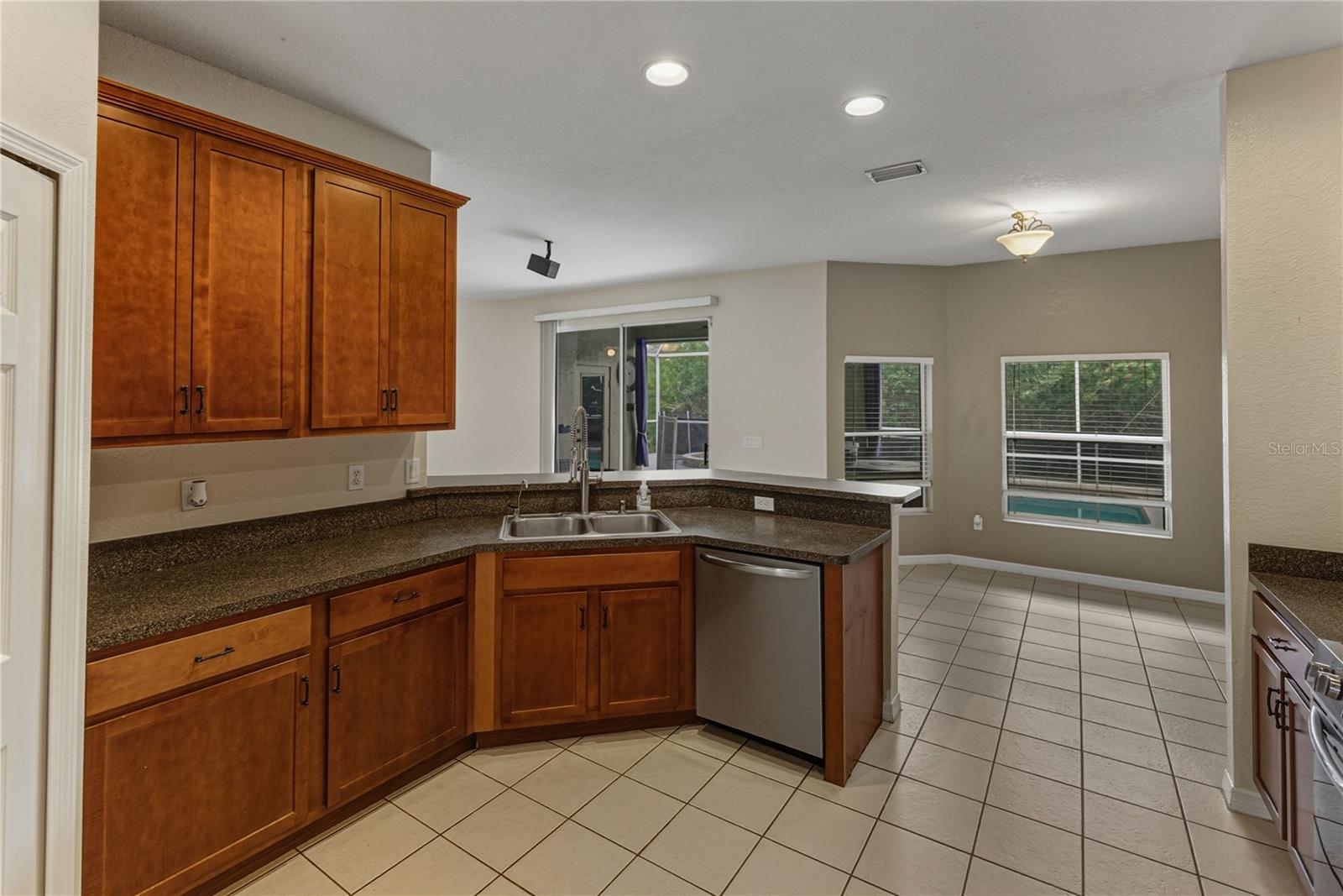 Image 13 of 53 For 1117 Allegheny Lane