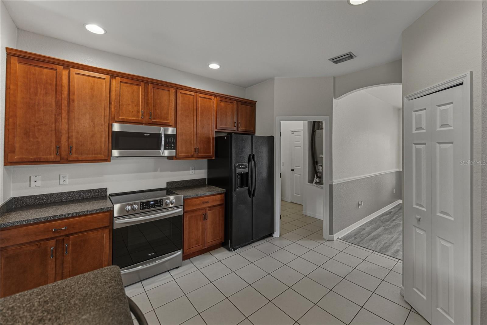 Image 15 of 53 For 1117 Allegheny Lane