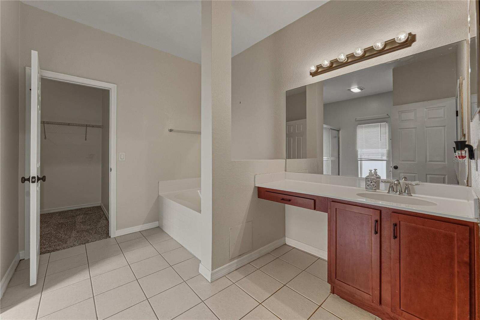 Image 19 of 53 For 1117 Allegheny Lane