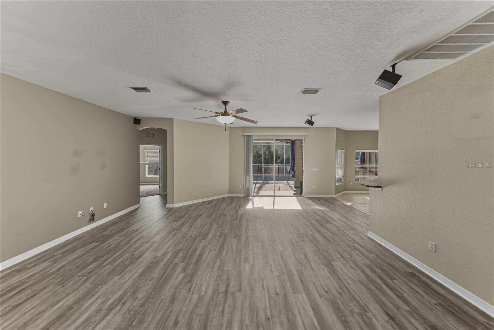 Image 8 of 53 For 1117 Allegheny Lane