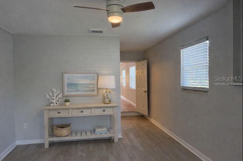 Image 10 of 20 For 5721 10th Avenue N