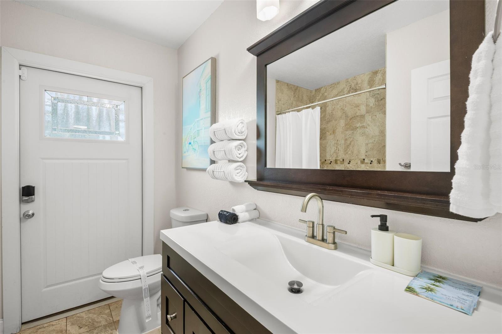 Image 21 of 35 For 1339 Buckingham Drive